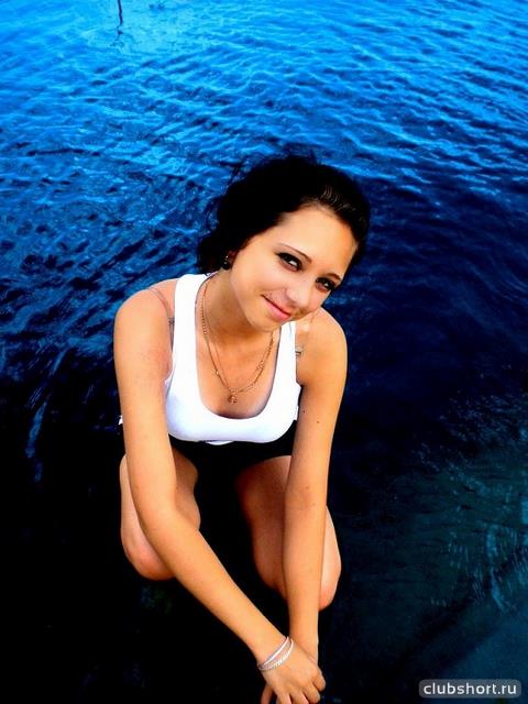 2540_womans-in-shorts-ru_14.jpg
